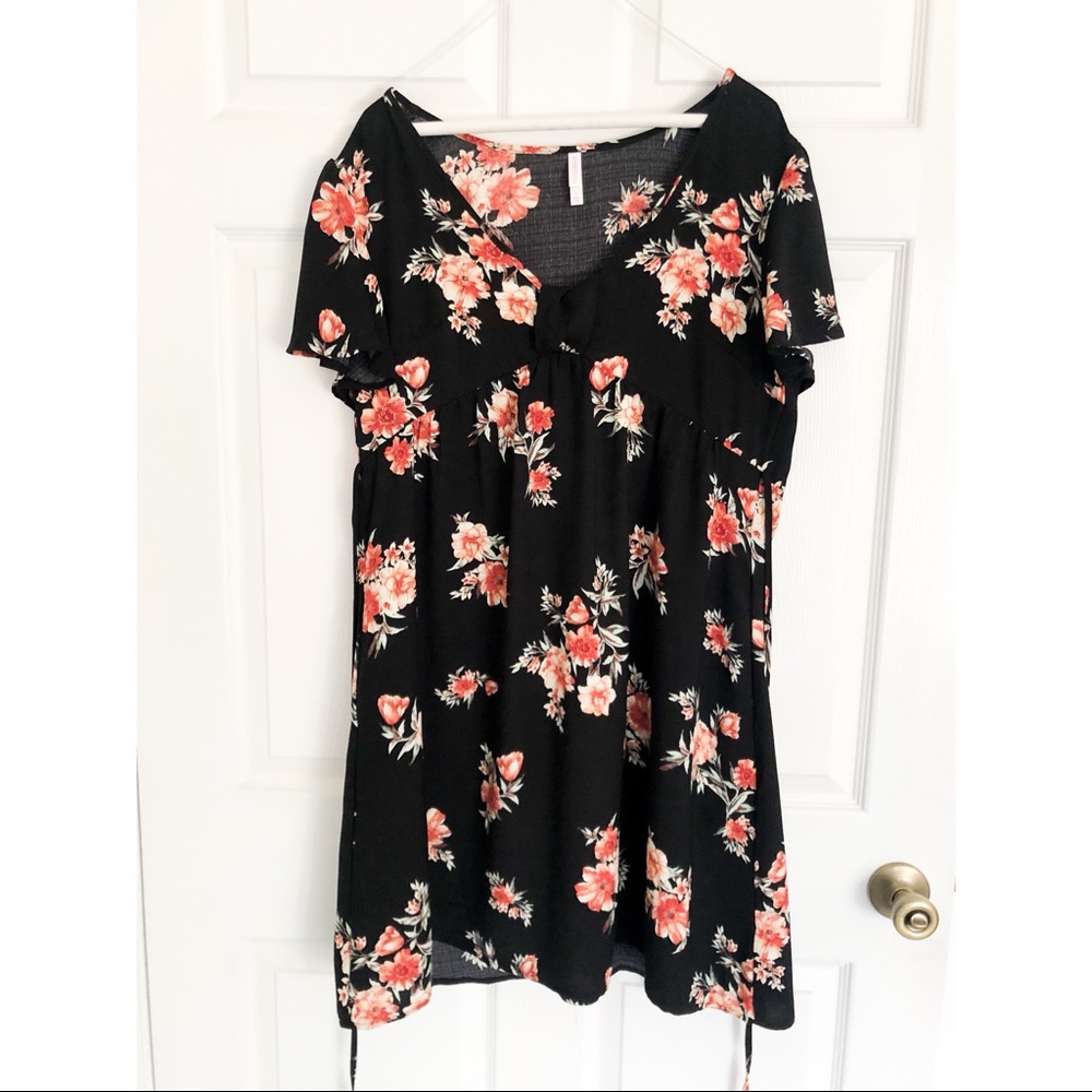 Floral tie dress